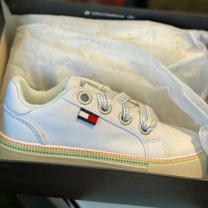 Little Girl Platform Sneaker